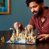 LEGO Castillo y Terrenos de Hogwarts™, Juegos de construcción Juego de construcción, 18 año(s), Plástico, 2660 pieza(s), 3,24 kg