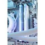ALTERNATE Serie PC Personalizada • Elementos Frost Thunder, Gaming-PC blanco