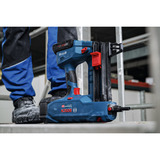 Bosch GNB 18V-40 Pistola de clavos Batería, Nagler azul/Negro, Pistola de clavos, Cargador recto, Negro, Azul, 1,3 cm, 4 cm, 96 dB