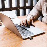 ADATA UC320 unidad flash USB 256 GB USB tipo A 3.2 Gen 1 (3.1 Gen 1) Negro, Lápiz USB 256 GB, USB tipo A, 3.2 Gen 1 (3.1 Gen 1), Sin tapa, 6,5 g, Negro