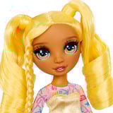 MGA Entertainment Rainbow High My Fashion Style Fashion Dolls- Sunny, Muñecos Rainbow High My Fashion Style Fashion Dolls- Sunny, Muñeca fashion, Femenino, 4 año(s), Niño/niña, 280 mm, Multicolor