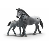 Schleich 42776, Muñecos 