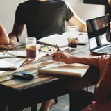 TP-Link M7000 router de telefonía/puerta de enlace/módem Router de red móvil, Router WIRELESS LTE Router de red móvil, Negro, Poder, WLAN, IEEE 802.11b, IEEE 802.11g, IEEE 802.11n, 802.11b, 802.11g, Wi-Fi 4 (802.11n), 300 Mbit/s