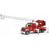 bruder MACK Granite fire engine with water pump vehículo de juguete, Automóvil de construcción rojo/blanco, 4 año(s), ABS sintéticos, Rojo, Blanco