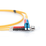 Digitus DK-2931-02, Cable amarillo