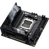 ASUS ROG STRIX X670E-I GAMING WIFI AMD X670 Zócalo AM5 mini ITX, Placa base negro/Plateado, AMD, Zócalo AM5, DDR5-SDRAM, 64 GB, DIMM, Doble canal