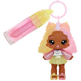 MGA Entertainment Yummiland Lip Gloss Doll Series 2- Cotton Candy (Nia Candy Fluff), Muñecos Minifigura, Femenino, 4 año(s), 100 mm, Multicolor