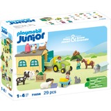 PLAYMOBIL Junior: Aventura en la granja con tractor, remolque y amigos animales, Juegos de construcción 