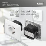 Digitus Enchufe de seguridad empotrado, con 1x USB-A y 1x USB-C blanco