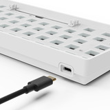 Sharkoon SKILLER SGK50 S4 Gen2 Barebone, Teclado para gaming blanco