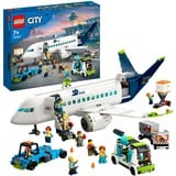 LEGO City Avión de Pasajeros, Juegos de construcción Juego de construcción, 7 año(s), Plástico, 913 pieza(s), 1,92 kg