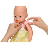 ZAPF Creation BABY born Deluxe Rain Outfit 43cm, Accesorios para muñecas amarillo/Rosa neón, BABY born Deluxe Rain Outfit 43cm, Juego de ropa de lluvia para muñeca, 3 año(s)