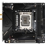 ASRock 7E03-001R, Placa base negro/Plateado