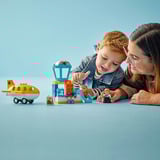 LEGO Primera Vez en el Aeropuerto, Juegos de construcción Juego de construcción, 2 año(s), Plástico, 23 pieza(s), 546 g