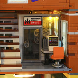 Lumibricks Tienda de discos, Juegos de construcción 