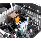 Thermaltake WG0850RE, Fuente de alimentación de PC negro