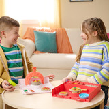 Spin Master KINETIC SAND - KIT APLASTA LA PIZZA: 452 g de Arena Mágica en 4 Colores + Accesorios - Juegos Infantiles - 6072551 - Manualidades niños - Juguetes Niños 5 Años + - Regalo Niño 5 Años +, Juego de arena Kinetic Sand - KIT APLASTA LA PIZZA: 452 g de Arena Mágica en 4 Colores + Accesorios - Juegos Infantiles - 6072551 - Manualidades niños - Juguetes Niños 5 Años + - Regalo Niño 5 Años +, Kit de manualidades para niños, 5 año(s), Multicolor, 9 pieza(s)