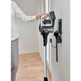 Bosch Serie 8 BSS82SIL1 aspiradora de pie y escoba eléctrica Aspiradora escoba Batería Secar Sin bolsa Negro, Plata 5 Ah, Aspirador vertical blanco, Aspiradora escoba, Sin bolsa, Negro, Plata, Secar, Filtrado, Suelo duro, Alfombra, Escalones, Tapicería