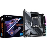 GIGABYTE B760I AORUS PRO Placa base - Soporta CPUs Intel Core de 14ª generación, VRM digital de 8+1+1 fases, hasta 8000MHz DDR5 (OC), 2xPCIe 4.0 M.2, Wi-Fi 6E, LAN de 2.5GbE, USB 3.2 Gen 2 gris, VRM digital de 8+1+1 fases, hasta 8000MHz DDR5 (OC), 2xPCIe 4.0 M.2, Wi-Fi 6E, LAN de 2.5GbE, USB 3.2 Gen 2, Intel, LGA 1700, Intel® Celeron®, Intel® Core™ i3, Intel® Core™ i5, Intel® Core™ i7, Intel® Core™ i9,..., LGA 1700, 96 GB, DDR5-SDRAM