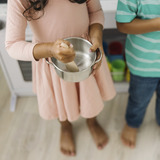 Spin Master MELISSA & DOUG - Juego de Batería de Cocina: Ollas y Sartenes de Juguete de Acero Inoxidable - 6074875 - Juguetes Niña 3 Años + - Regalo Niña 3 Años + Accesorios Cocinita Infantil MELISSA & DOUG - Juego de Batería de Cocina: Ollas y Sartenes de Juguete de Acero Inoxidable - 6074875 - Juguetes Niña 3 Años + - Regalo Niña 3 Años + Accesorios Cocinita Infantil