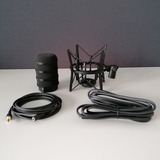 Rode Microphones XDM100, Micrófono negro/Rojo