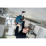 Bosch Kit combinado atornillador inalámbrico 18 voltios 65 + martillo perforador 18 voltios 26 con 2 baterías 5 Ah y cargador, Conjuntos Kit