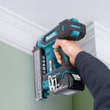 Makita DBN501Z, Nagler azul/Negro