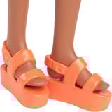 Mattel Muñeca Barbie Fashionista con vestido de cuadros rosa anaranjado, Muñecos 