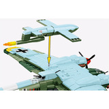 COBI Heinkel HE 111 H-22 con bomba voladora V1 - Edición ejecutiva, Juegos de construcción 