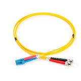 Digitus DK-2931-01, Cable amarillo