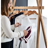 Tefal Pro Express Vision GV9810 3000 W 1,1 L Durilium AirGlide Autoclean soleplate Rojo, Blanco, Estación de planchado a vapor Berenjena/blanco, 3000 W, 680 g/min, Durilium AirGlide Autoclean soleplate, 8,3 bar, 1,1 L, 180 g/min