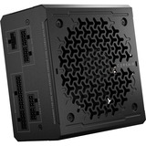 Corsair RM650e, Fuente de alimentación de PC negro