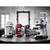 DeLonghi Dedica Style EC 685.BK Semi-automática Máquina espresso 1,1 L, Cafetera espresso negro/Plateado brillante, Máquina espresso, 1,1 L, Dosis de café, De café molido, 1300 W, Negro, Plata