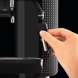 Krups EA8150 cafetera eléctrica Totalmente automática Máquina espresso 1,7 L, Superautomática negro, Máquina espresso, 1,7 L, Granos de café, Molinillo integrado, 1450 W, Negro