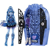 Mattel HXH87, Muñecos