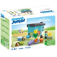 PLAYMOBIL Junior: Residencia para animales con dispensador de comida, Juegos de construcción 