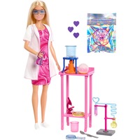 Mattel JCR70, Muñecos 