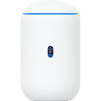 Ubiquiti Dream Router 7 blanco