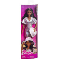 Mattel HYT95, Muñecos 